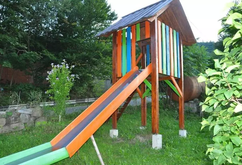 پانسیون Guest House Grunyk