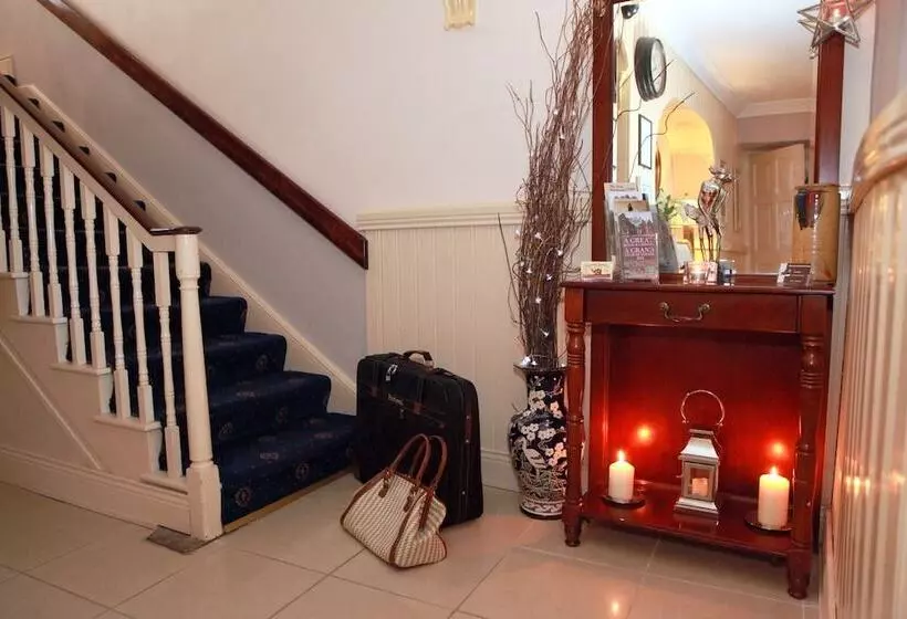 پانسیون Jim Mcgee's