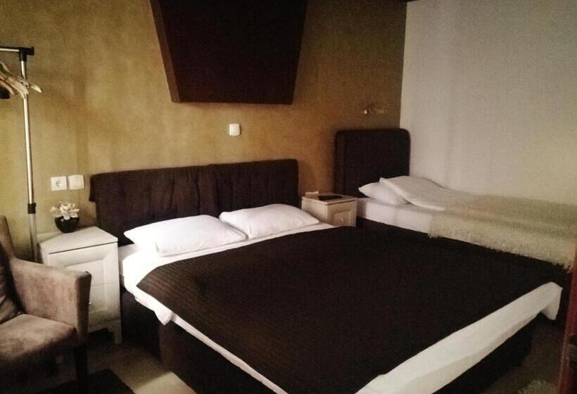 پانسیون Rooms Sanja