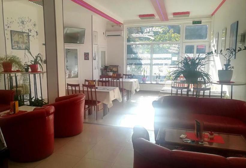 پانسیون Rooms Villa Luigi