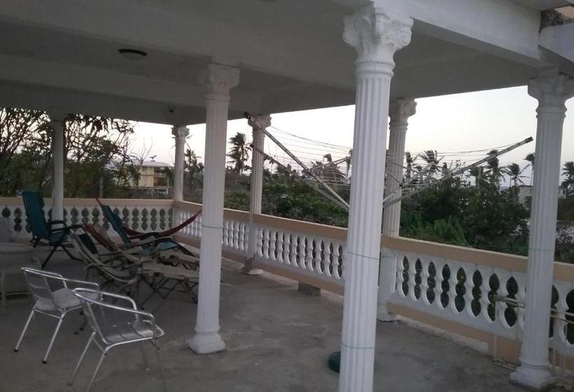 پانسیون Villa Marsana