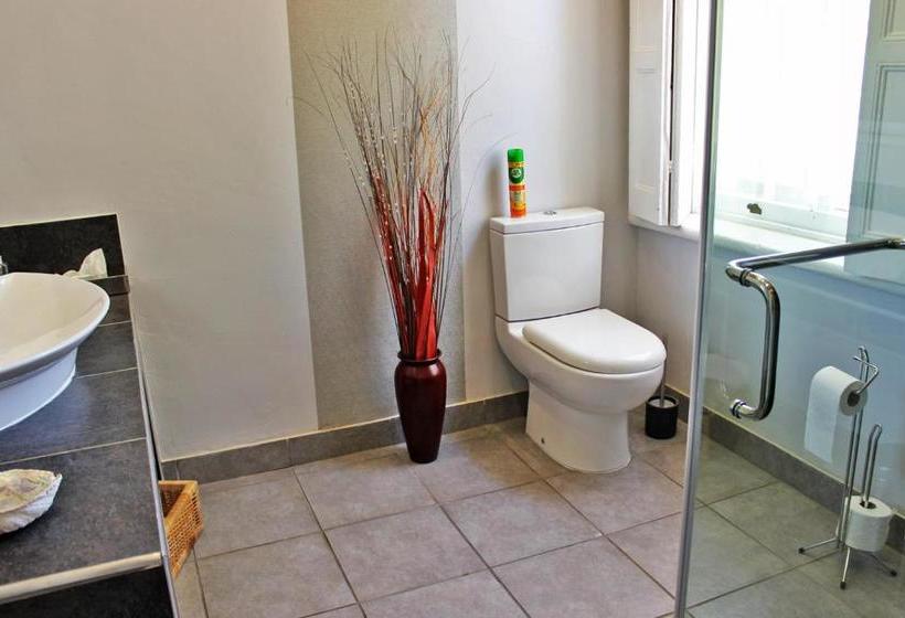 پانسیون Cape Valley Manor Guest House