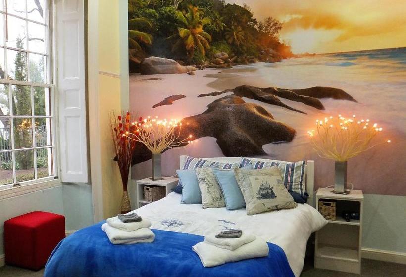 پانسیون Cape Valley Manor Guest House