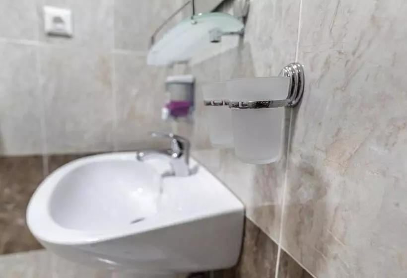 پانسیون Madanur