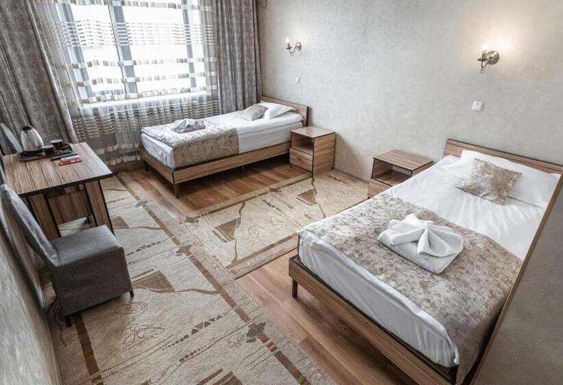 پانسیون Madanur