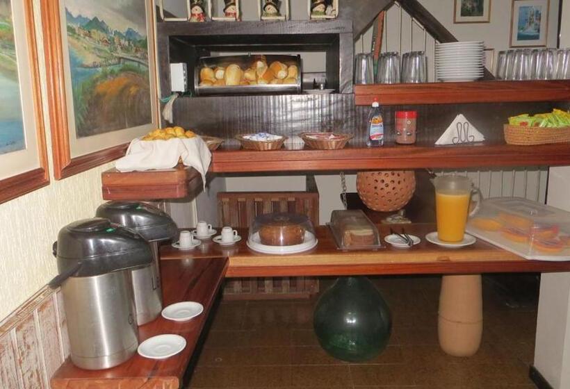 پانسیون Pousada Manobra