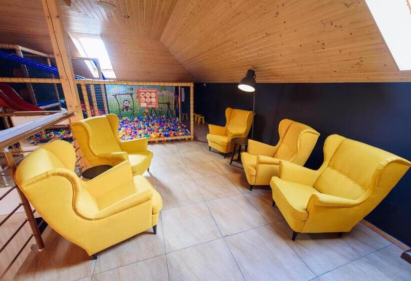 Пансион Turciansky Dvor Apartmany Turiec