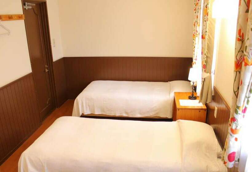 Пансион Weekend Shuffle Lakeside Inn