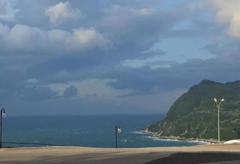 Majatalo Amasra Ceylin Otel