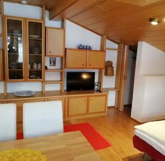 Majatalo Gästehaus Walpurga