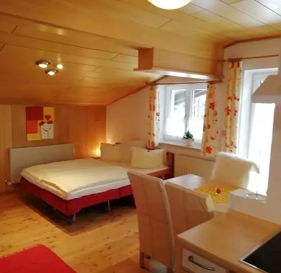 Majatalo Gästehaus Walpurga