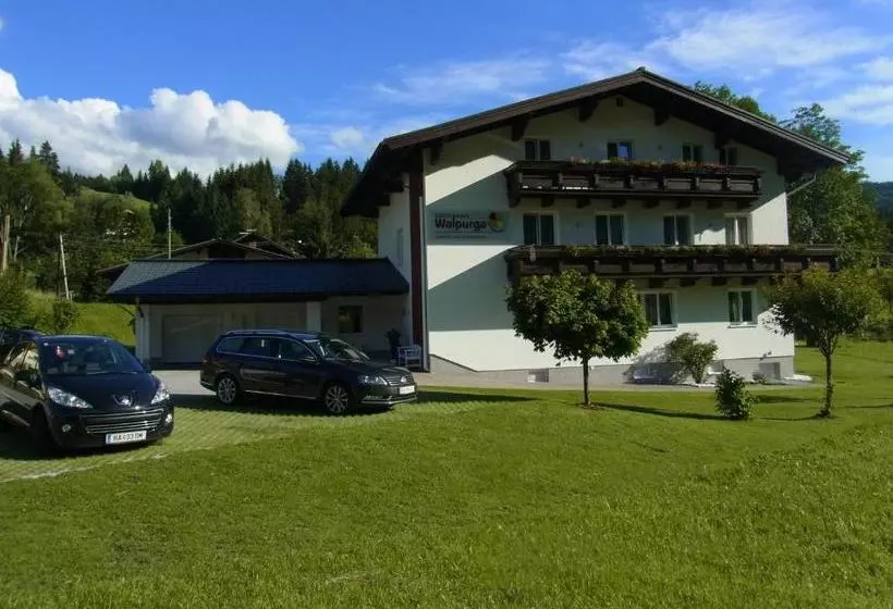 Majatalo Gästehaus Walpurga