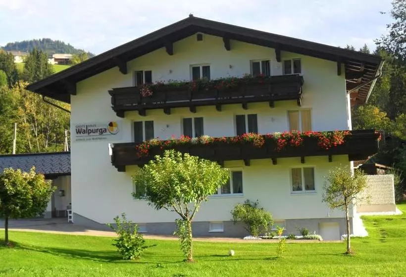 Majatalo Gästehaus Walpurga