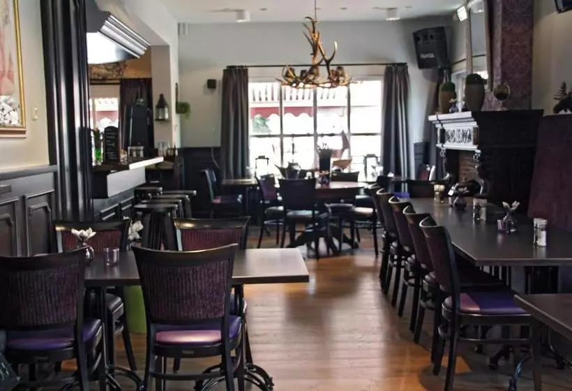 ペンション Herberg De Zwaan Hedel