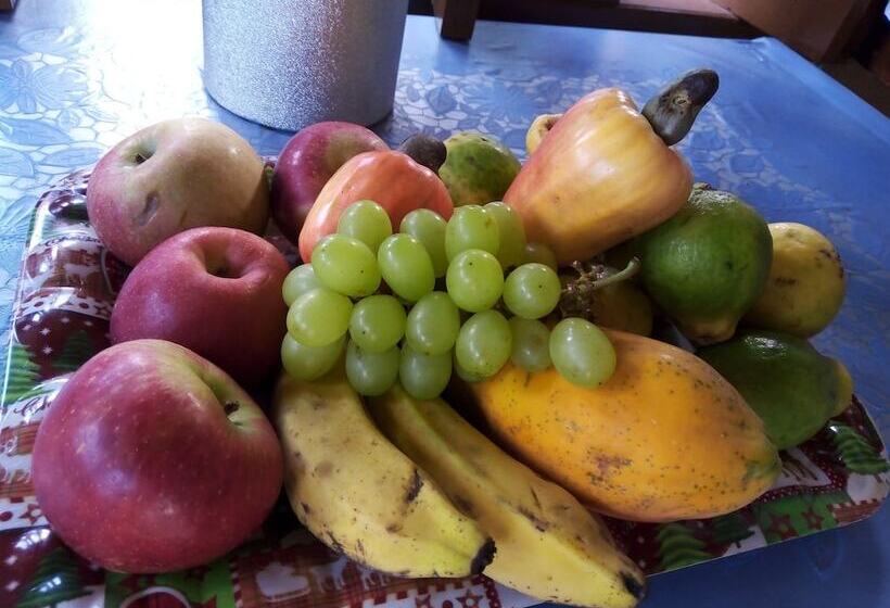 پانسیون Pousada Encantos Da Atalaia