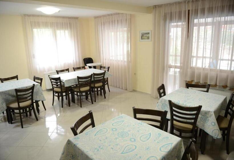 פנסיון Villa Drecheva