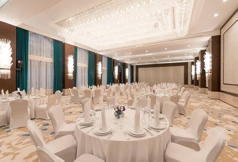 Al Najada Doha Hotel Apartments By Oaks