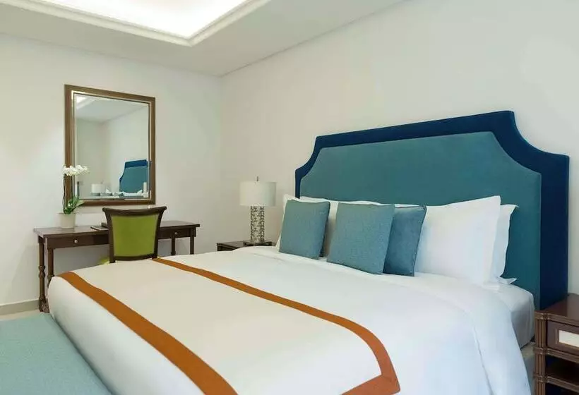 Al Najada Doha Hotel Apartments By Oaks