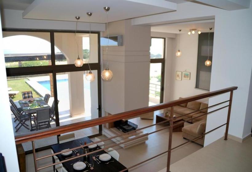 בית מלון כפרי Blue Wave Villas