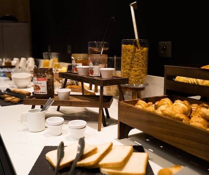 فندق Campanile Montpellier Centre St Roch