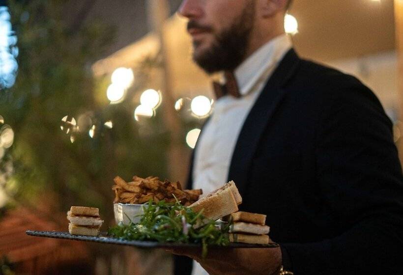 فندق Campanile Montpellier Centre St Roch