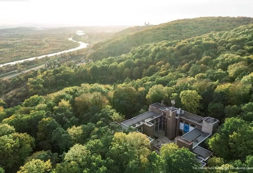 هتل Forest