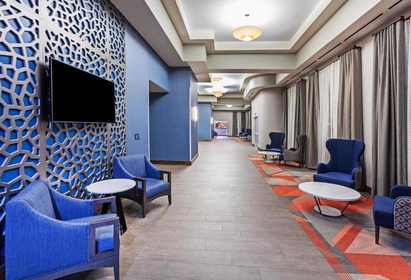 ホテル Hampton Inn Gardner Conference Center