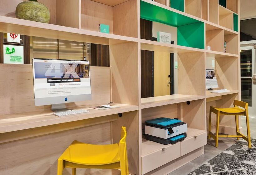 فندق Holiday Inn & Suites   Toledo Southwest   Perrysburg, An Ihg