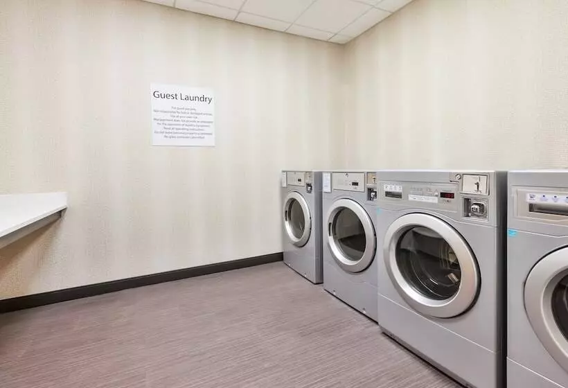 Hotelli Holiday Inn & Suites   Toledo Southwest   Perrysburg, An Ihg