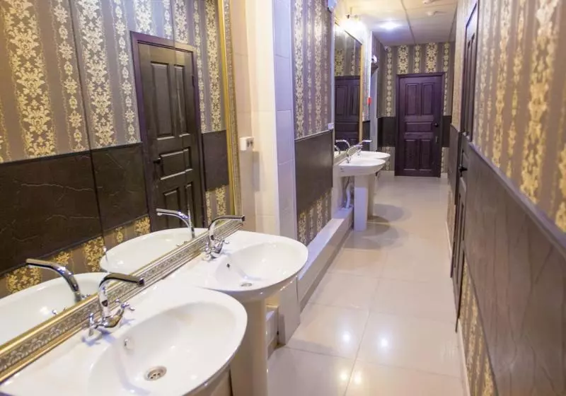 Hotelli Hostel Pioner