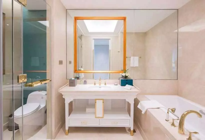 Hotelli Howard Johnson Plaza Ningbo