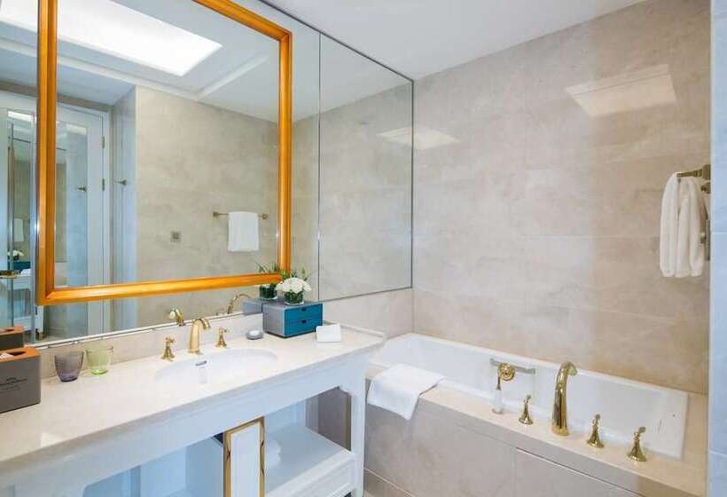 בית מלון כפרי Howard Johnson Plaza Ningbo