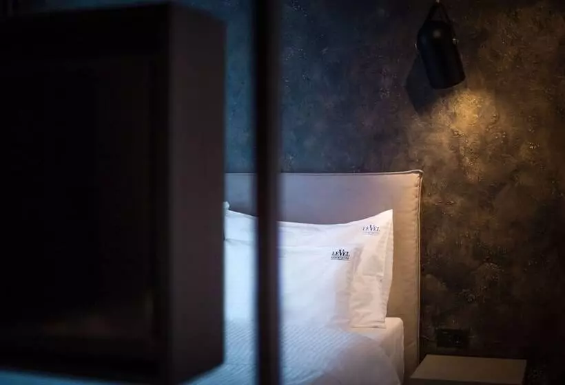 هتل Level Luxury Suites