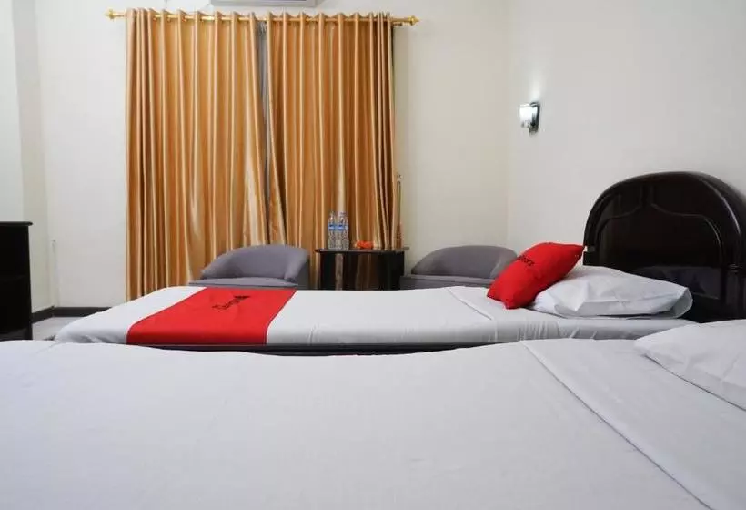 Hotel Reddoorz @ Cipaku