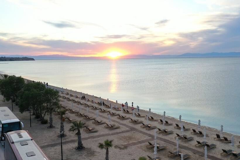 Wellness Santa Hotel   Adults Plus12