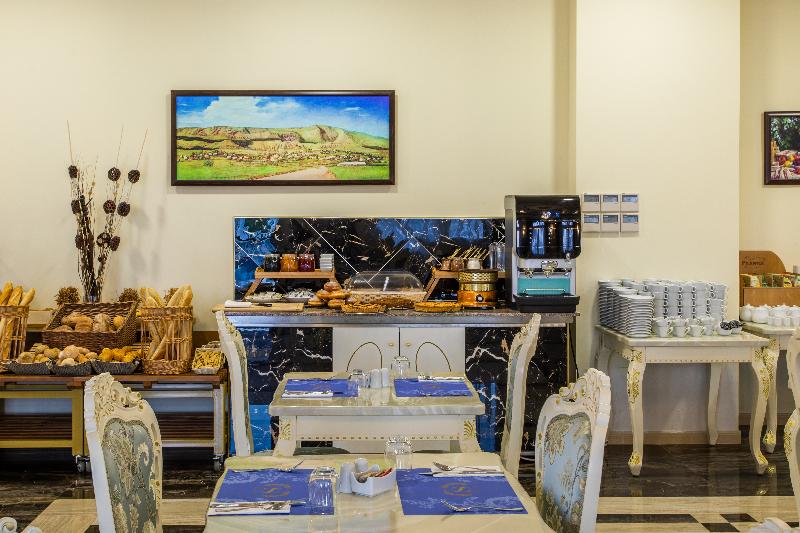 Wellness Santa Hotel   Adults Plus12