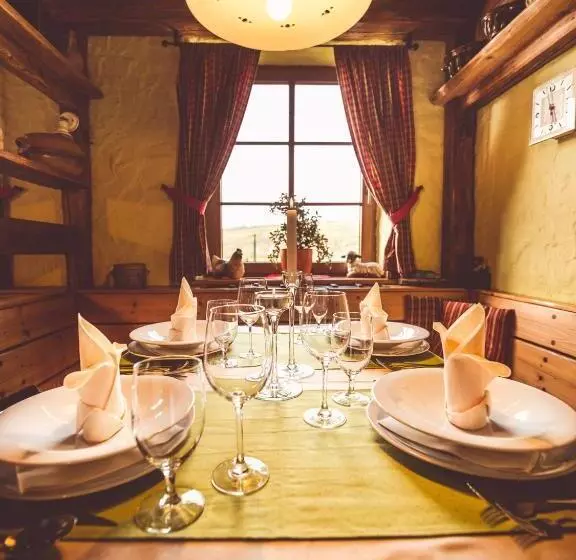 پانسیون Penzion A Restaurace U Johana