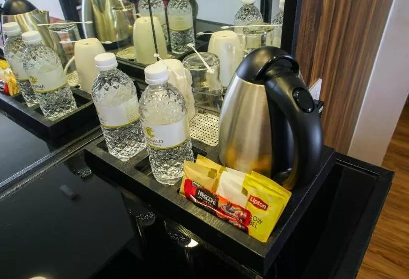 Amerald Resort Hotel Desaru