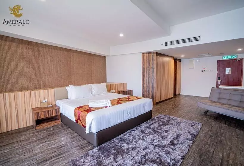 Amerald Resort Hotel Desaru