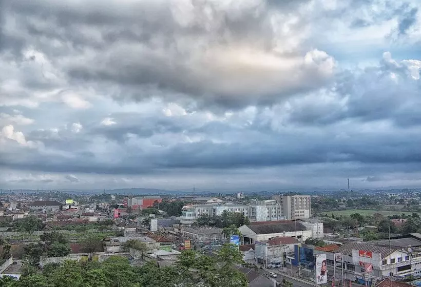 Grand Metro Hotel Tasikmalaya