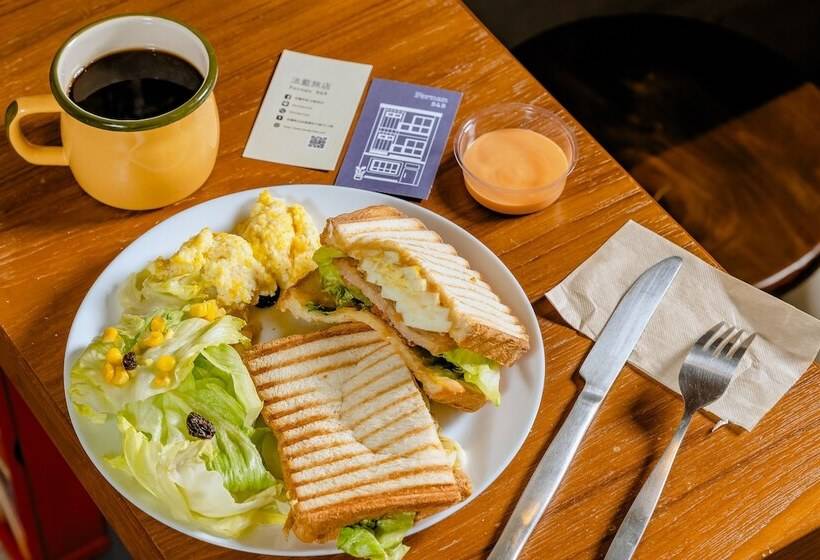 مسافرخانه Fernan B&b