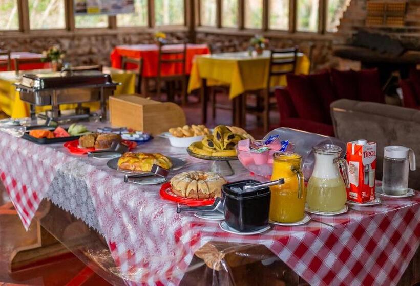 مسافرخانه Pousada Chao De Pedra