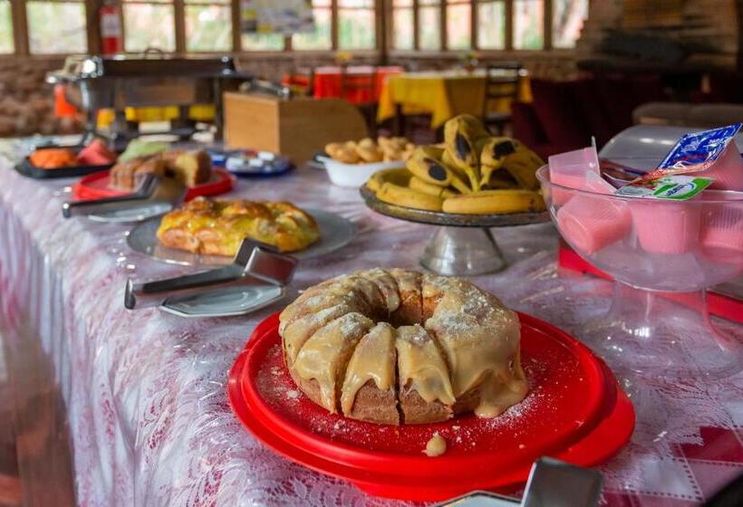 مسافرخانه Pousada Chao De Pedra