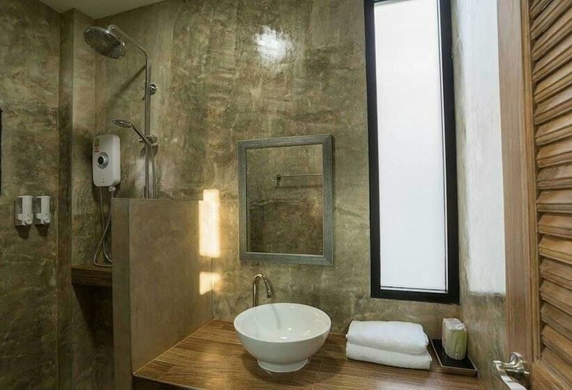 בית מלון כפרי Baansuan Tisa Resort