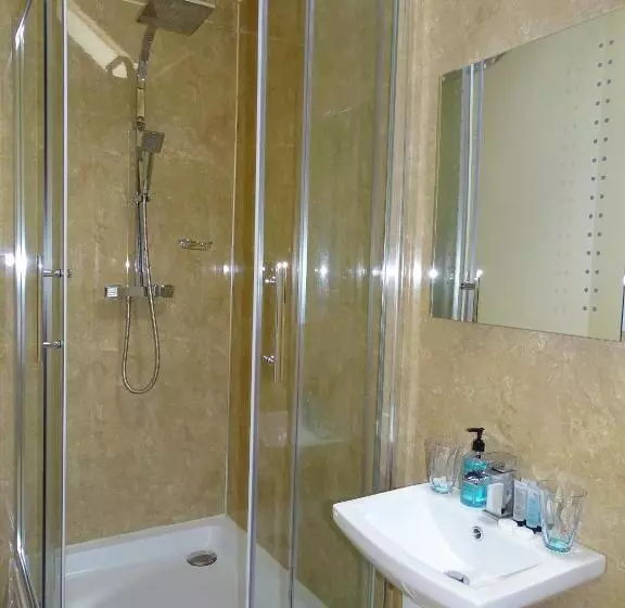 Hotel Ellesmere