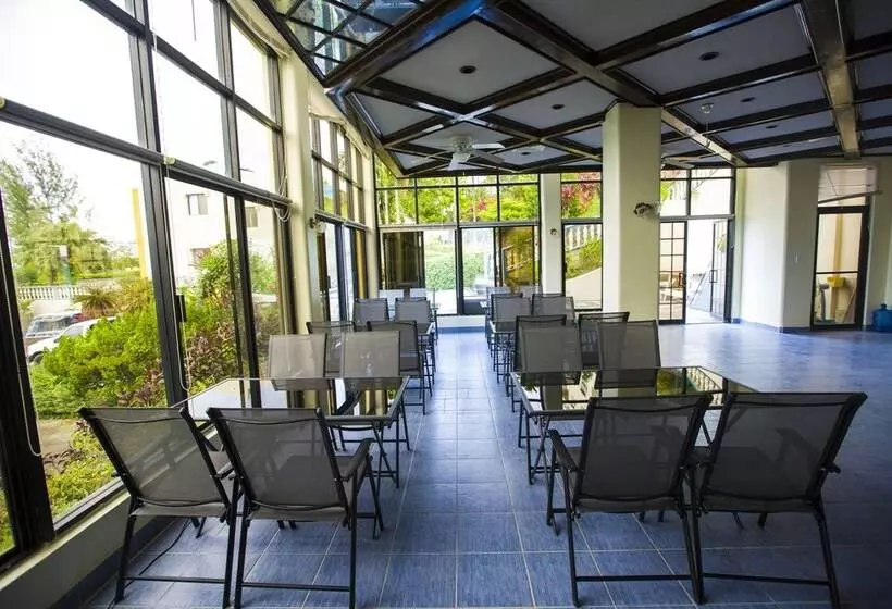 هتل Sea Fun Garden