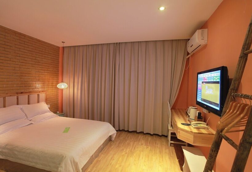 ホテル Wuyishan Old Street Riverside