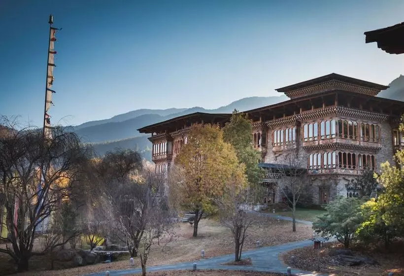 Hotelli Zhiwa Ling Heritage