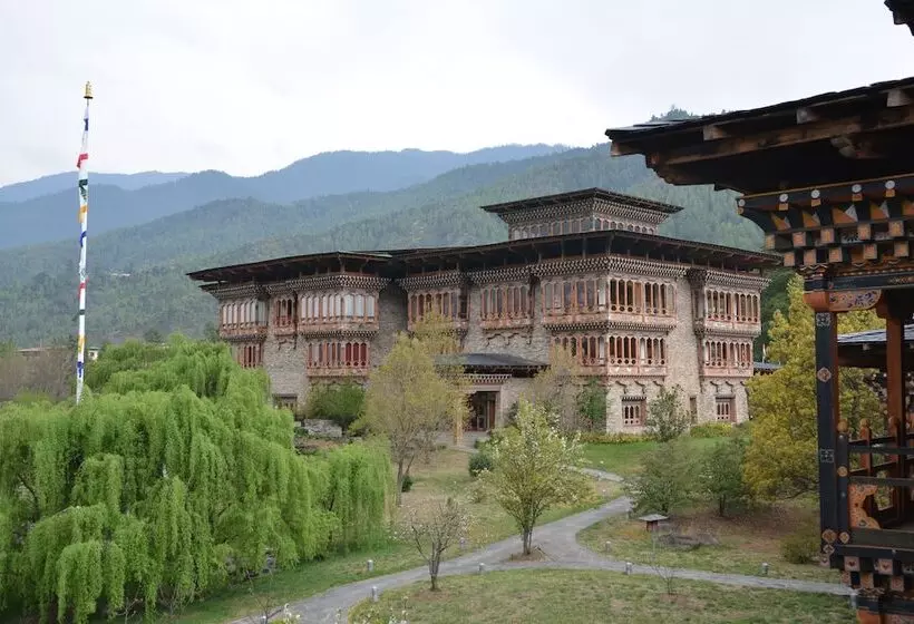 Hotelli Zhiwa Ling Heritage