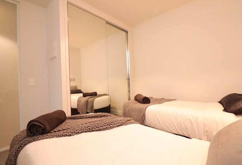 Urban Eden In South Yarra